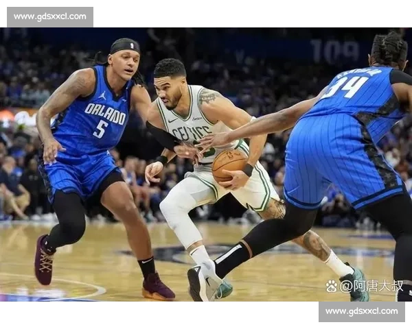 凯尔特人对决骑士G3鏖战东部强强碰撞胜负悬念拉满走势解析季后赛关键一役