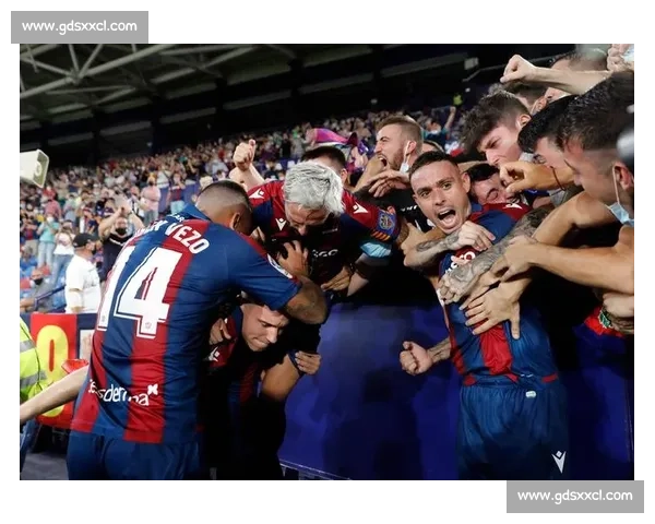 皇马对阵广州焦点之战揭示中西足球实力与未来想象在全球舞台的激情碰撞